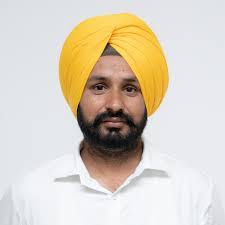 Sangrur Bypoll : ਮਰਹੂਮ ਗਾਇਕ ਸਿੱਧੂ ਮੂਸੇਵਾਲਾ ਦੇ ਨਾਂ ਦੀ ਵਰਤੋਂ ਕਰਕੇ ਵੋਟਾਂ ਮੰਗ ਰਹੀ ਕਾਂਗਰਸ : ਗੁਰਮੇਲ ਸਿੰਘ Sangrur Bypoll : ਮਰਹੂਮ ਗਾਇਕ ਸਿੱਧੂ ਮੂਸੇਵਾਲਾ ਦੇ ਨਾਂ ਦੀ ਵਰਤੋਂ ਕਰਕੇ ਵੋਟਾਂ ਮੰਗ ਰਹੀ ਕਾਂਗਰਸ : ਗੁਰਮੇਲ ਸਿੰਘ