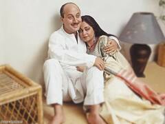 Kirron Kher Anupam Kher Love Story: शादीशुदा होने के बावजूद अनुपम खेर के प्यार में दीवानी हो गई थीं किरण खेर, बेहद क्यूट है इनकी लव स्टोरी