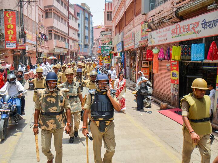 Prophet Muhammad Row In the case of violence spread after Friday prayers 350 people arrested in UP so far Prophet Muhammad Row: जुमे की नमाज के बाद फैली हिंसा के मामले में पुलिस का एक्शन जारी, यूपी में अबतक 350 लोग गिरफ्तार