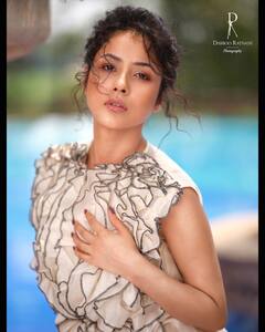 Shehnaaz Gill Pics: ਨਵੇਂ ਫੋਟੋਸ਼ੂਟ 'ਚ ਸ਼ਹਿਨਾਜ਼ ਗਿੱਲ ਨੇ ਦਿਖਾਇਆ ਕਾਤਲਾਨਾ ਅੰਦਾਜ਼, ਅਜਿਹੇ ਪੋਜ਼ ਦੇਖ ਦੀਵਾਨੇ ਹੋਏ ਫੈਨਜ਼