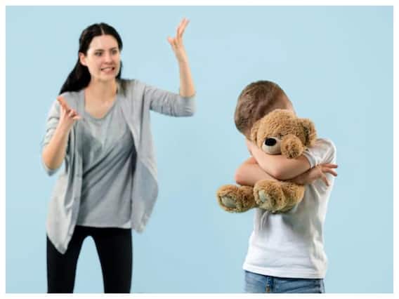 Parenting Tips: बच्चों पर आए गुस्से को पैरेंट्स ऐसे करें शांत, काम आएंगे ये नुस्खे Parenting Tips: बच्चों पर आए गुस्से को पैरेंट्स ऐसे करें शांत, काम आएंगे ये नुस्खे