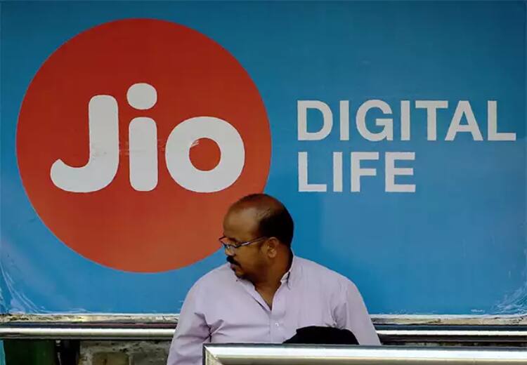 Steps to apply for Jio Fiber broadband through online Jio Fiber broadband: ஜியோ ஃபைபர் பயன்படுத்த விரும்புறீங்களா? ஆன்லைனிலேயே பண்ணிடலாம்.. இதைப் படிங்க..