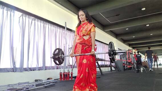 आधुनिक सावित्रीची जिममध्ये कसरत
