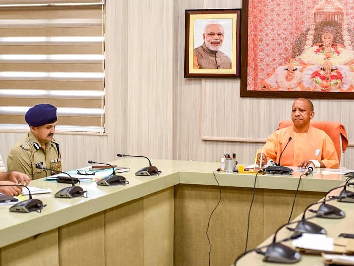 CM Yogi Adityanath bans ministers from making statements regarding Nupur Sharma ann Prophet Muhammad Row: 'नूपुर शर्मा पर मंत्री नहीं दें बयान' सीएम योगी का निर्देश