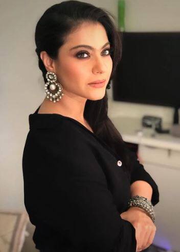 ਵ੍ਹਾਈਟ ਆਊਟਫਿਟ ਪਾ ਕੇ 'ਡੌਨ' ਰੂਪ 'ਚ ਨਜ਼ਰ ਆਈ ਕਾਜੋਲ