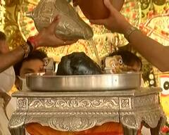 Ahmedabad Rathyatra 2022: બે વર્ષ બાદ નીકળી ભગવાન જગન્નાથની જળયાત્રા, ભક્તો મન મૂકીને નાચ્યા, જુઓ તસવીરો