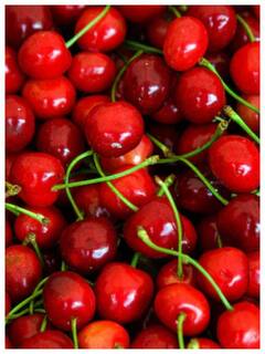 Health Tips : लाल चेरी, आरोग्यासाठी गुणकारी! वाचा फायदे