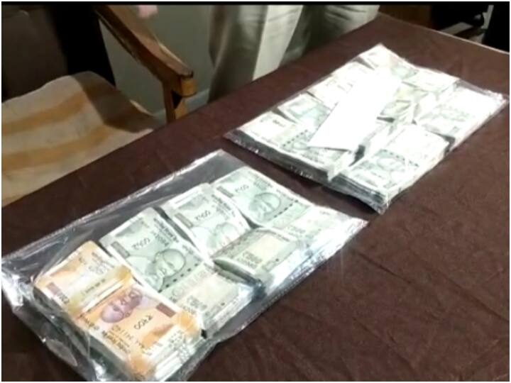 MP News Lakhs of rupees stolen from retired judge's house in Indore ANN Indore News: इंदौर में रिटायर्ड जज के घर से हुई लाखों रुपये की चोरी, चोर के बारे में जानकर हैरान रह जाएंगे आप
