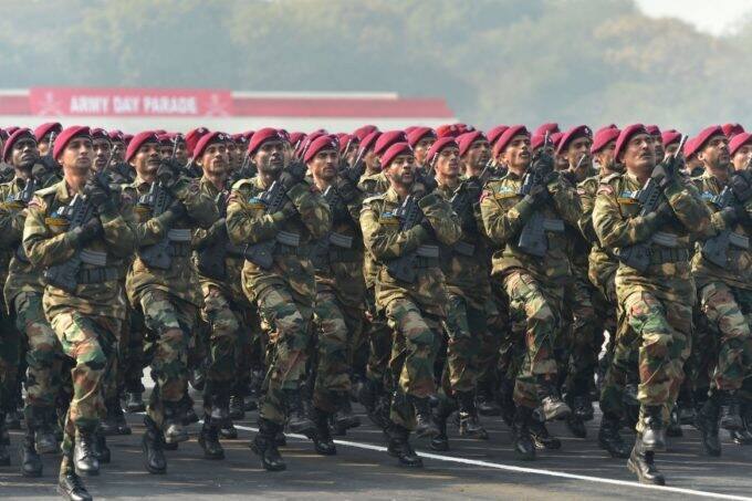 Central government has given age limit relaxation in Agnipath Scheme Agnipath Scheme: विरोध प्रदर्शनों के बीच सरकार का फैसला,  इस साल की भर्ती के लिए अधिकतम उम्र सीमा बढ़ाकर 23 साल की