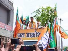 Devendra Fadnavis: आम्ही तुम्हाला झोपू देणार नाही; आक्रोश मोर्च्यातून फडणवीसांचा सरकारला इशारा