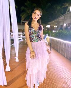 Bhabi Ji Ghar Par Hai की नई गोरी मैम का हर अंदाज है कातिलाना, अपनी खूबसूरती से वो बना देती हैं सबको दीवाना