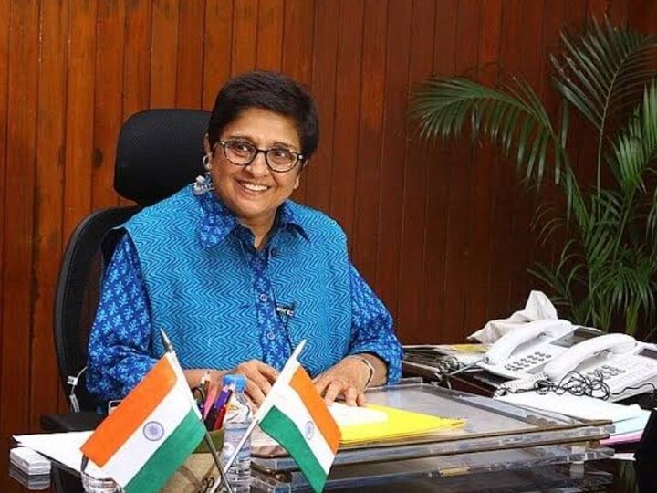 Kiran Bedi : சீக்கிய சமூகத்தை குறித்து ஜோக்.. ட்விட்டரில் மன்னிப்பு கேட்ட கிரண் பேடி..