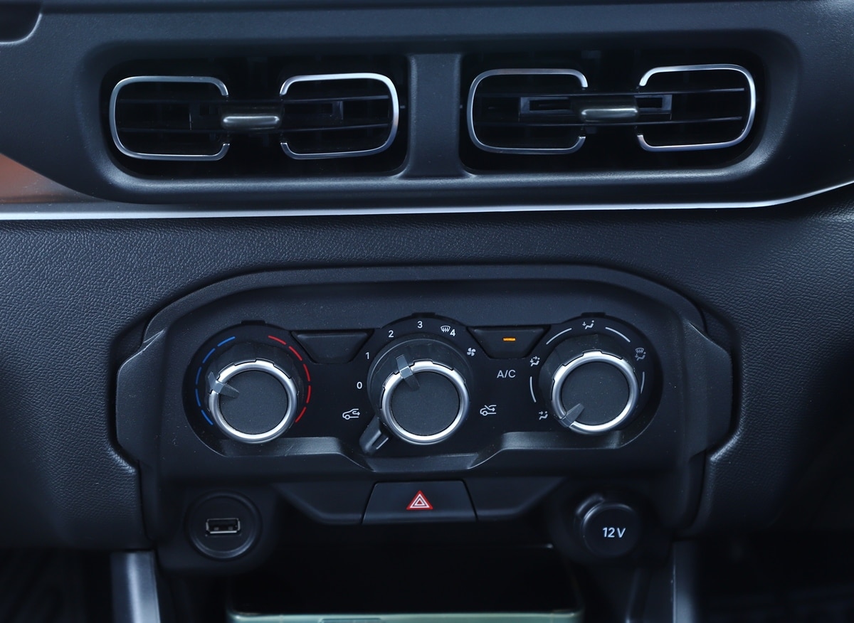 2022 Citroen C3 Turbo petrol review: Citroen C3 છે પાવરપેક હેચબેક, જાણો ક્યારથી શરૂ થશે પ્રીબુકિંગ