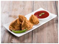 Samosa With Twist: बिना तेल के इस ट्विस्ट के साथ बनाएं टेस्टी और हेल्दी समोसे, खाने के बाद आ जाएगा मजा