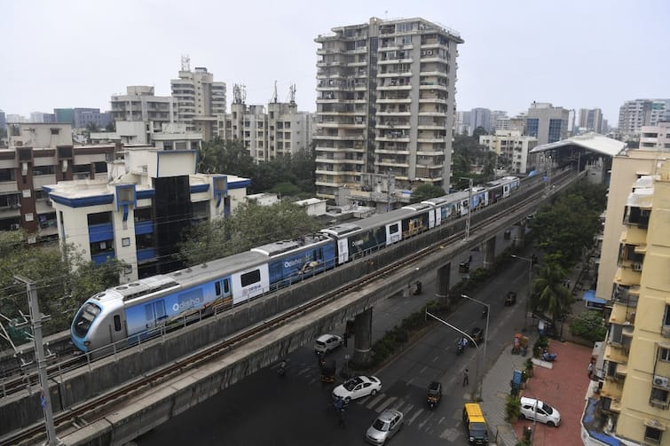 mumbai metro new route will be made functional after october Mumbai Metro News: मुंबई वालों के लिए बुरी खबर, नई मेट्रो के लिए अलगे साल जनवरी तक करना होगा इंतजार