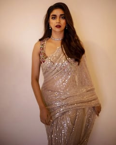 Keerthi Suresh Gallery : கிறங்கடிக்கும் கீர்த்தி சுரேஷ் கிளிக்ஸ்...!