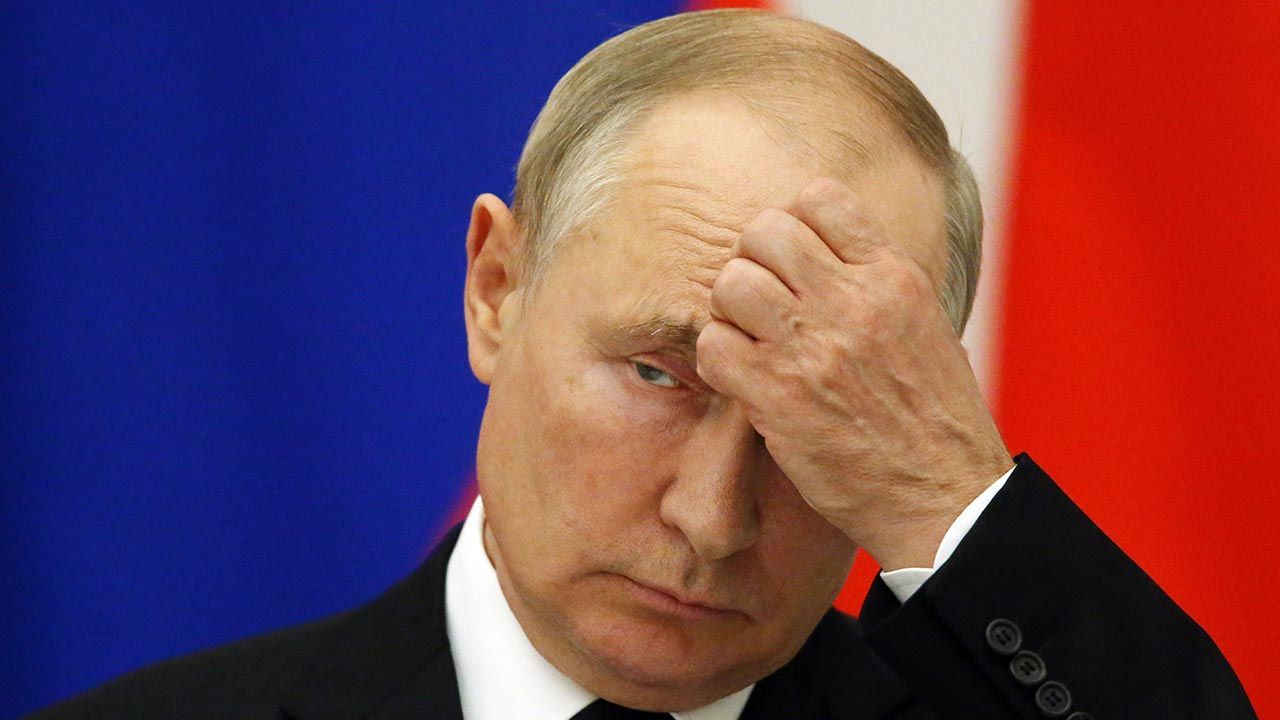 Vladimir Putin: ரஷ்ய அதிபர் புடின் உடல்நிலை மோசம்? பரவும் புதிய தகவல்கள்..  வைரலாகும் வீடியோ!