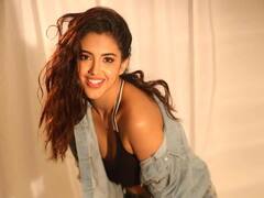 Malavika Sharma Photos:  మాళవిక శర్మ మెస్మరైజింగ్ లుక్