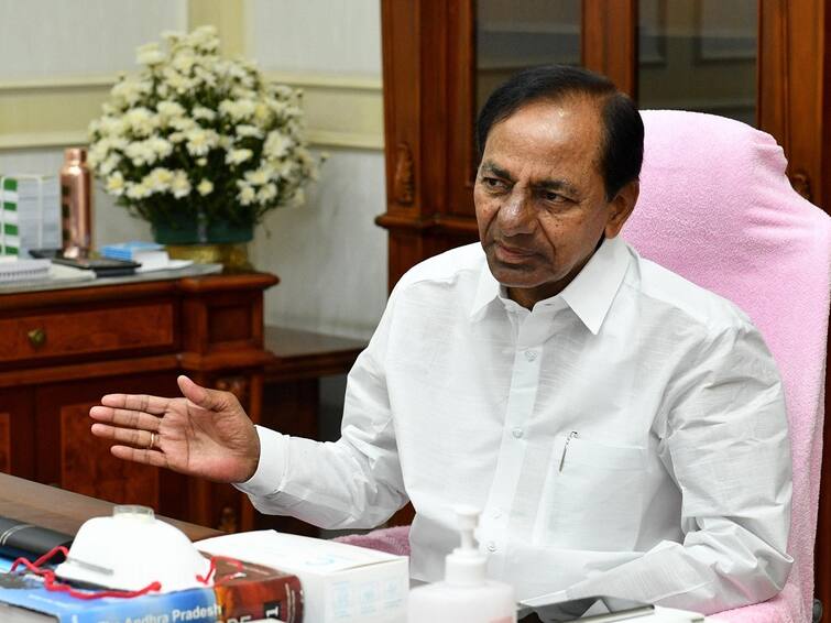 KCR Decides TRS not to attend in Opposition meeting called by mamata banerjee over Presidential candidate KCR News: నేడే విపక్షాల మీటింగ్, వెళ్లొద్దని కేసీఆర్ నిర్ణయం - హాజరైతే ఎదురయ్యే పరిణామాలివే అంటున్న పార్టీ నేతలు!