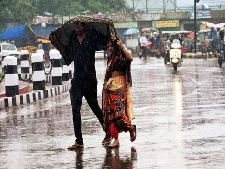Kolkata Weather Forecast 17 June: Monsoon reached in Kolkata, Know rain update Kolkata Weather Forecast Today: कोलकाता में गर्मी से मिली राहत, मानसून ने दी दस्तक, आज जमकर बरसेंगे बादल