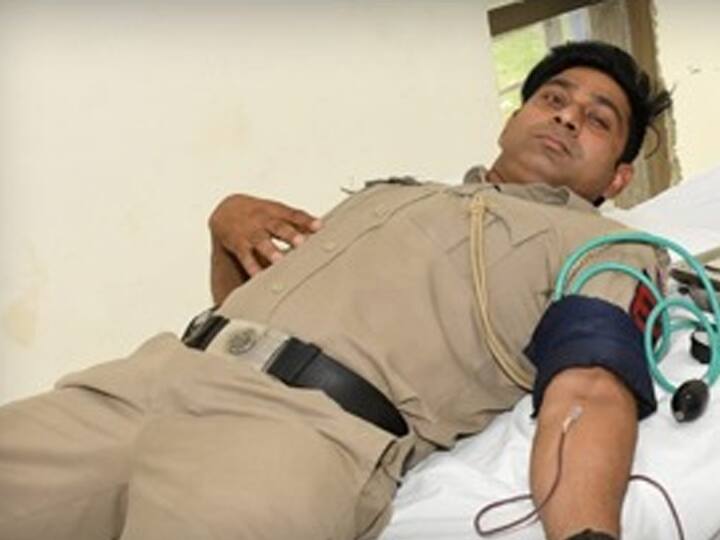 Delhi Police blood donation initiative Jeevandayini Saved Many People Lifes, commissioner praised Delhi Police की रक्तदान पहल 'जीवनदायिनी' की कमिश्नर ने की तारीफ, अब तक कई लोगों की बची है जान
