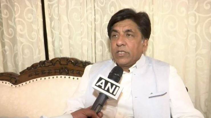 People are happy with 70 days of government, who brought gangsterism to raise law and order issues ?: Braham Shankar Jimpa ਲੋਕ 70 ਦਿਨ ਦੀ ਸਰਕਾਰ ਤੋਂ ਬਹੁਤ ਖੁਸ਼, ਕਾਨੂੰਨ ਵਿਵਸਥਾ ਦਾ ਸਵਾਲ ਚੁੱਕਣ ਵਾਲੇ ਦੱਸਣ ਗੈਂਗਸਟਰਵਾਦ ਕੌਣ ਲਏ ਕੇ ਆਇਆ?: ਬ੍ਰਹਮ ਸ਼ੰਕਰ ਜਿੰਪਾ