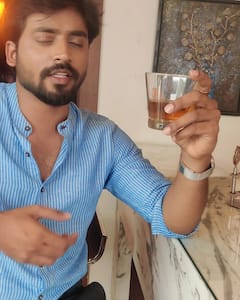 Guppedantha Manasu Shooting Photos: నిజంగా తాగేవాడిలా బిల్డప్, రిషి ఫొటోస్ షేర్ చేసి ఫన్నీ కామెంట్ పెట్టిన మహేంద్ర