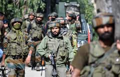 Indian Army Jobs: সেনাবাহিনীতে অফিসার পদে নিয়োগের বিজ্ঞপ্তি জারি, আবেদনের শেষ তারিখ ৩০ জুলাই