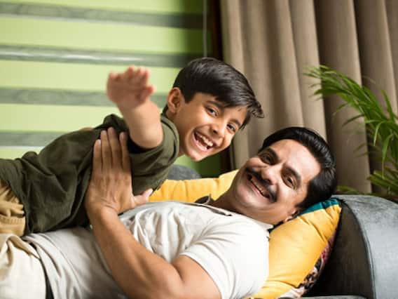 Happy Father's Day 2022: Bollywood Movies To Binge-Watch This Father’s Day