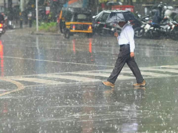 Maharashtra Rain  Monsoon Heavy rains expected in Konkan Central Maharashtra from 18th June मान्सून 18 जूनपासून कोकण, मध्य महाराष्ट्रात जोरदार बरसण्याची शक्यता,  कोकणातील काही जिल्ह्यात अतिवृष्टीचा अंदाज