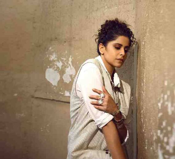 सई ताम्हणकरच्या अदांवर नेटकरी फिदा!