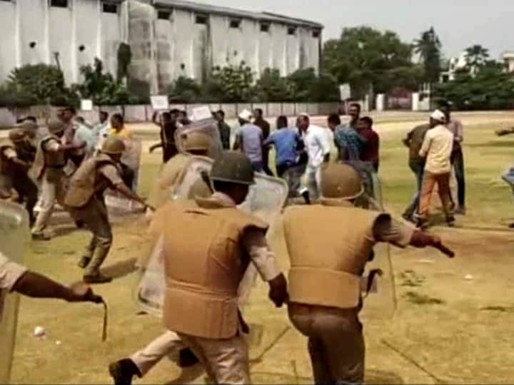 Uttar Pradesh Police Police seen in action after last Friday's violence in UP, mock-drilled in Gorakhpur ANN UP News: जुमे की नमाज से पहले यूपी पुलिस अलर्ट, गोरखपुर में की गई मॉक ड्रिल