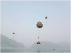 Indian Army और वायु सेना के जवानों ने बढ़ाई अपनी ताकत, हिमाचल में किया वाटर पैराशूट जंप एक्सरसाइज