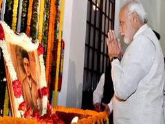 Savarkar PM Modi : ”சிறையில் இருக்கும்போது இந்த பஜனைதான் பாடினார்..” : சாவர்க்கரை புகழ்ந்த பிரதமர் மோடி..