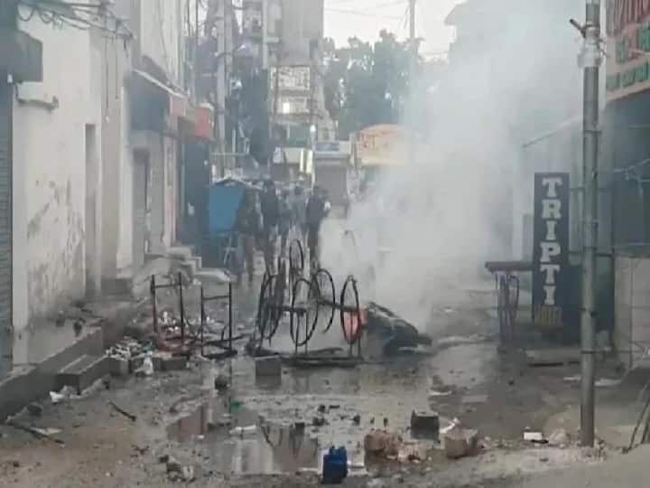 Ranchi Violence: झारखंड सरकार ने आरोपियों का पोस्टर जारी करने पर रांची के SSP से मांगी सफाई Ranchi Violence jharkhand Home Secretary Rajiv Arun Ekka sought clarification on Ranchi SSP for putting posters Ranchi Violence: झारखंड सरकार ने आरोपियों का पोस्टर जारी करने पर रांची के SSP से मांगी सफाई