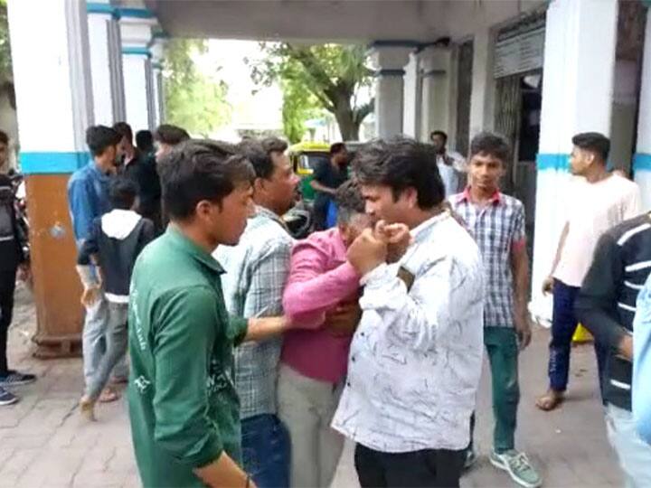 Ujjain News: उज्जैन में बड़ा हादसा, डबरी में डूबने से तीन नाबालिग बच्चे की मौत, गांव में छाया मातम Big accident in Ujjain, death of three minor children due to drowning in Dabri ann Ujjain News: उज्जैन में बड़ा हादसा, डबरी में डूबने से तीन नाबालिग बच्चे की मौत, गांव में छाया मातम