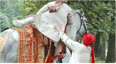 Groom abruptly refused to Get Married after the Vermala ceremony on the Jamala stage  in Motihari district of Bihar ਵਰਮਾਲਾ ਮਗਰੋਂ ਲਾੜਾ ਬੋਲਿਆ ਨਹੀਂ ਕਰਨਾ ਵਿਆਹ...ਲੋਕ ਸਮਝੇ ਮਜ਼ਾਕ ਕਰ ਰਿਹਾ, ਜਦੋਂ ਭੱਜਣ ਲੱਗਾ ਤਾਂ ਸਾਹਮਣੇ ਆਇਆ ਹੈਰਾਨ ਕਰਨ ਵਾਲਾ ਸੱਚ  