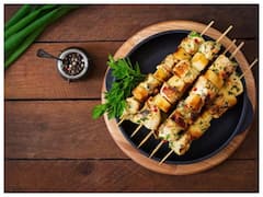 Fathers Day 2022 Special Menu: पापा को फादर्स डे पर दें सरप्राइज पार्टी, इस दिन को इन रेसिपीज से बनाएं खास