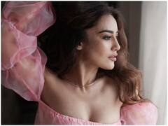 Tv की इस Naagin ने ब्लैक ट्रांसपेरेंट आउटफिट पहन बढ़ाया सोशल मीडिया का तापमान, गॉर्जियस लुक देख फैंस हुए मदहोश