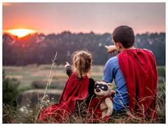 Fathers Day 2022 : फादर्स डे पर पापा को गिफ्ट करें ये चीजें, बनी रहेगी सेहत आंखों से झलकेगा प्यार