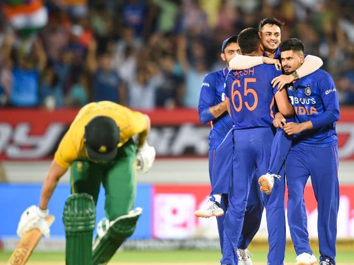 भारत आणि दक्षिण आफ्रिका यांच्यातील चौथ्या टी20 सामन्यात 82 धावांनी विजय मिळवत भारताने मालिकेत बरोबरी साधली आहे.