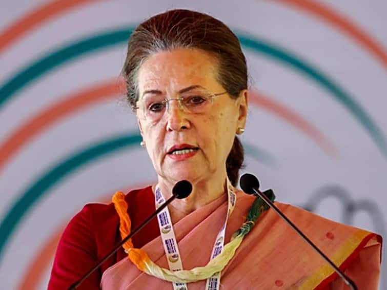 Congress wrote a letter to the Speaker, raised the issue of ‘misbehaviour’ with Sonia Gandhi in the House