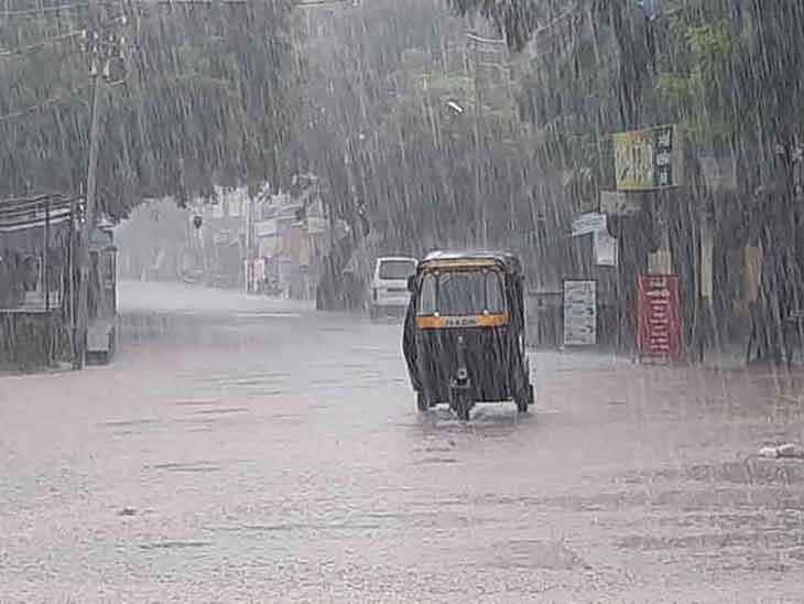 Monsoon reaches Bengal, neighboring states, heavy rain likely in next two days बंगाल, पड़ोसी राज्यों में पहुंचा Monsoon, अगले दो दिनों में भारी बारिश की संभावना