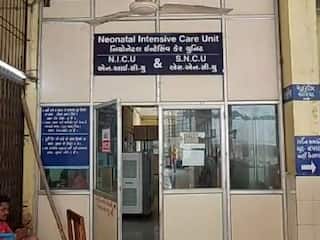 SURAT : જોડિયા બાળકોને તરછોડીને ગયેલી માતા પરત ફરી, પૂછપરછમાં ચોંકાવનારી બાબત સામે આવી