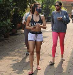 મલાઈકા અરોરા તેના હોટ જિમ લૂકને લઈ ચર્ચામાં, જુઓ બોલ્ડ તસવીરો