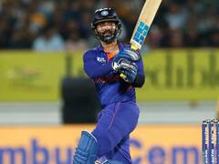 Karthik First T20 Fifty: भारत के पहले T20 में 'प्लेयर ऑफ द मैच' रहे थे कार्तिक, लेकिन अर्धशतक जड़ने में लगा दिए 16 साल