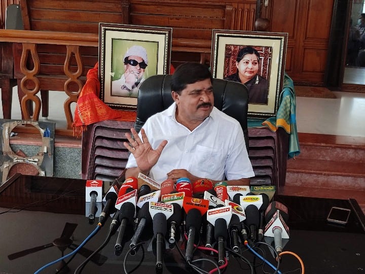 Ex. mla Aarukutty said admk needs a single leadership. But not ops, eps “ஓபிஎஸ், இபிஎஸ் வேண்டாம்; சசிகலாவை சேர்க்க வேண்டும்” -  முன்னாள் எம்.எல்.ஏ. ஆறுக்குட்டி பரபரப்பு பேட்டி