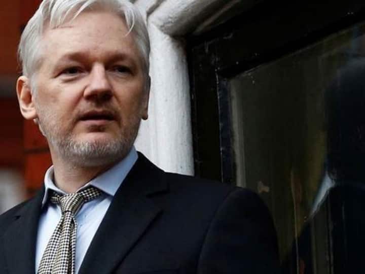 UK government approves US request to extradite Julian Assange ब्रिटेन सरकार ने विकीलीक्स के जूलियन असांजे को अमेरिका प्रत्यर्पित किए जाने को मंजूरी दी