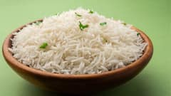 Rice Face Pack: উজ্জ্বল ও মসৃণ ত্বক পেতে মুখে মাখুন ভাত! কীভাবে কাজ করে এই ফেস প্যাক?