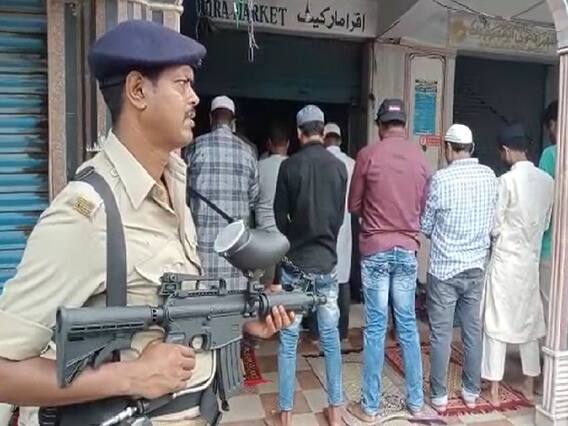 In Pics: रांची में भारी सुरक्षा के बीच अदा की गई जुमे की नमाज